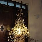 florální objekt do interiéru Památníku písemnictví