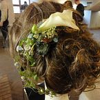 ozdoba do vlasů z živých květin, Calla